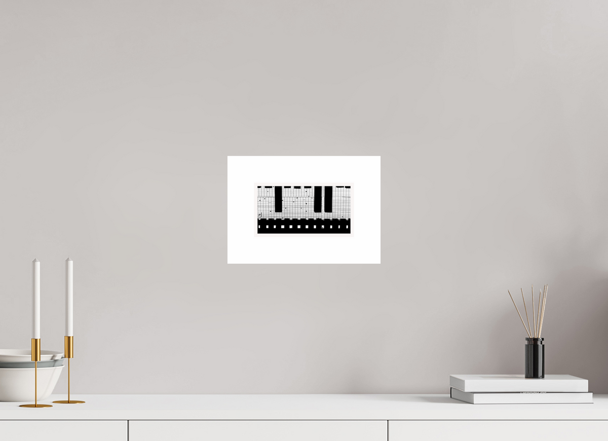7.4 x 4″, Fuji Crystal Glossy with 2" White Border Train Track Grate