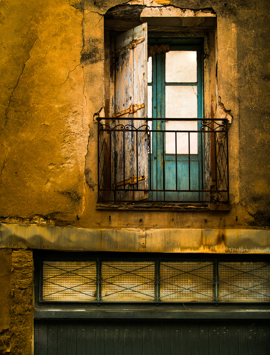 "Building In Ruins" - Meze, France